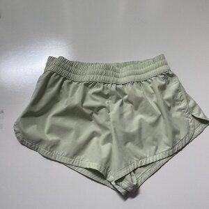 DSG Women's Stride Shorts Mid Rise Light Green